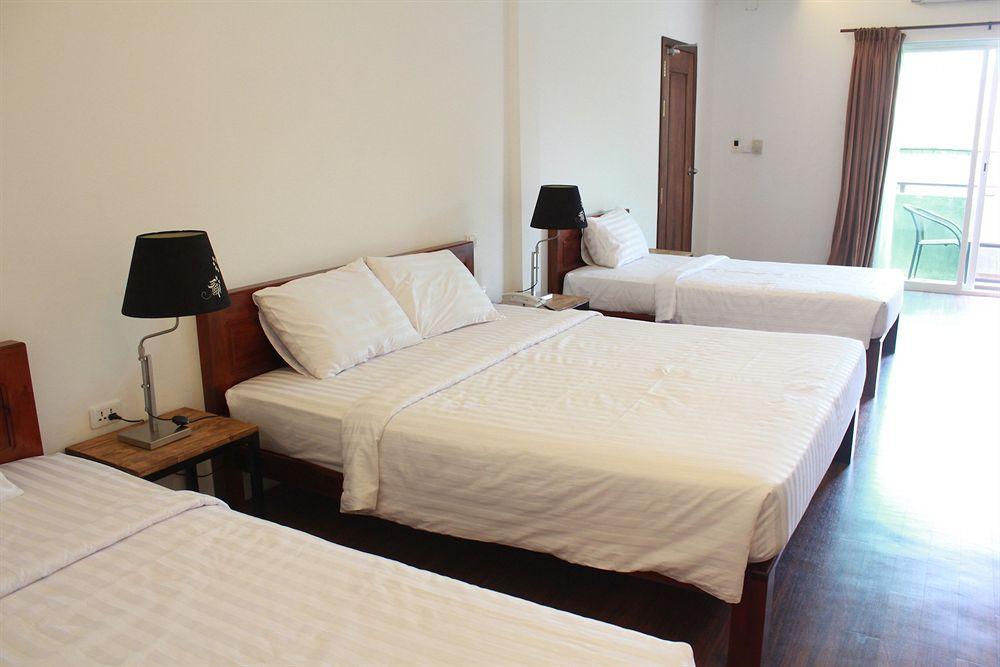 Billabong Hostel Phnompen Kültér fotó