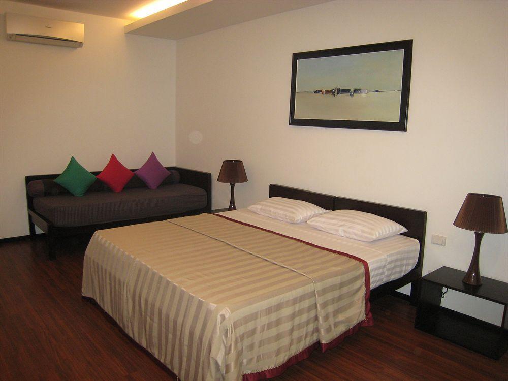 Billabong Hostel Phnompen Kültér fotó
