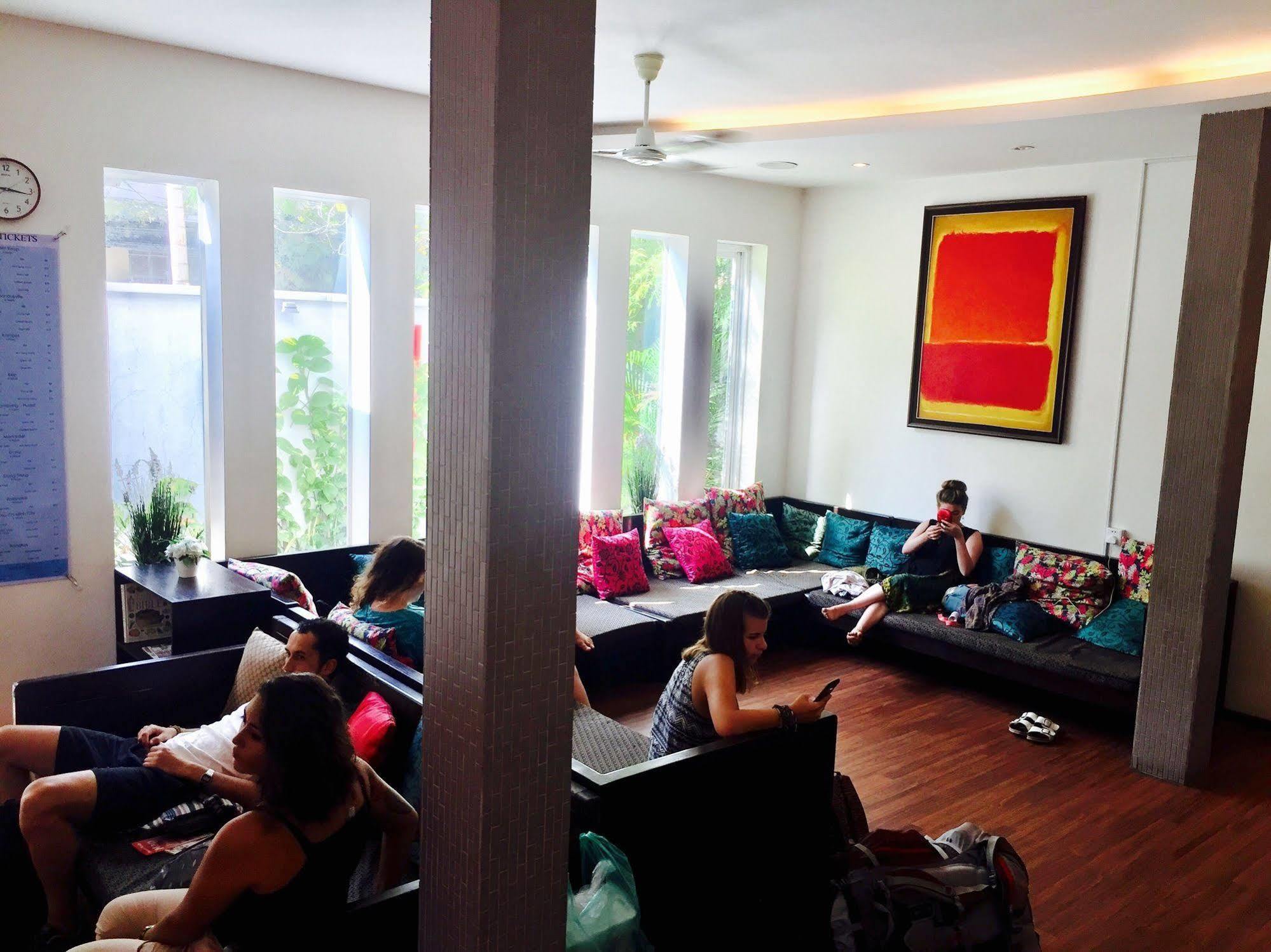 Billabong Hostel Phnompen Kültér fotó