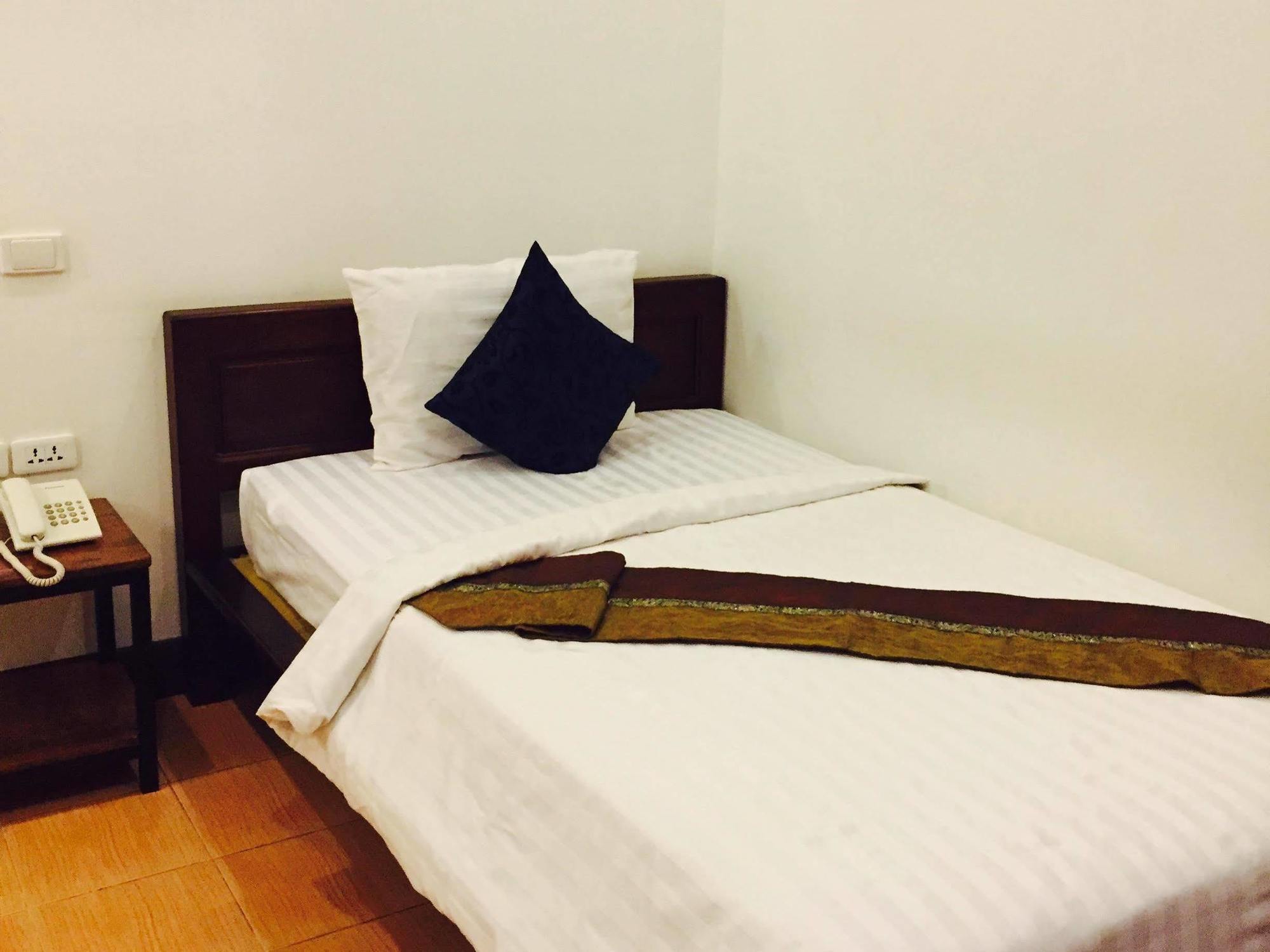Billabong Hostel Phnompen Kültér fotó